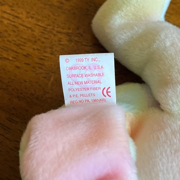 Retired Ty Beanie Baby- Hippie - Picture 4 of 6